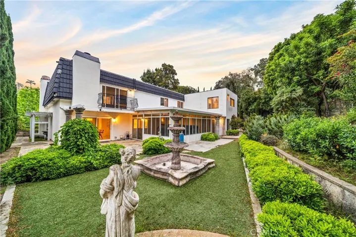 Beautiful Backyard.