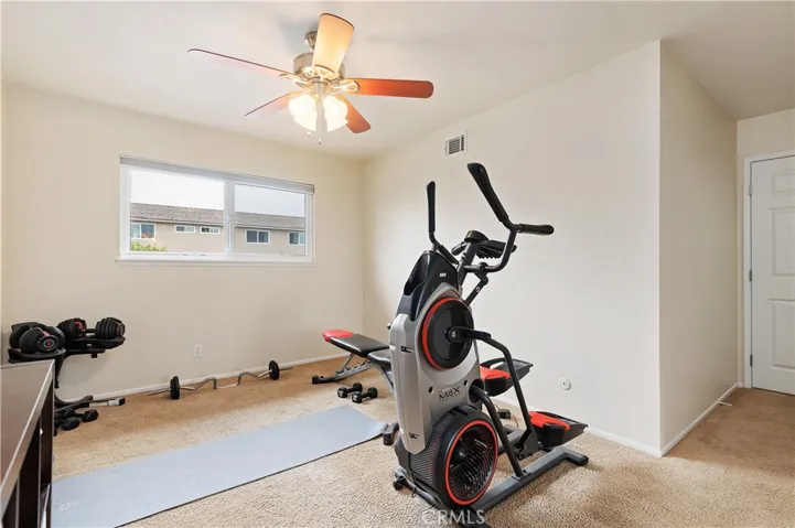 371 Dunsmuir Avenue, Ventura, California 93004