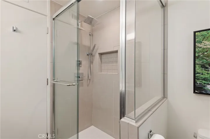 371 Dunsmuir Avenue, Ventura, California 93004