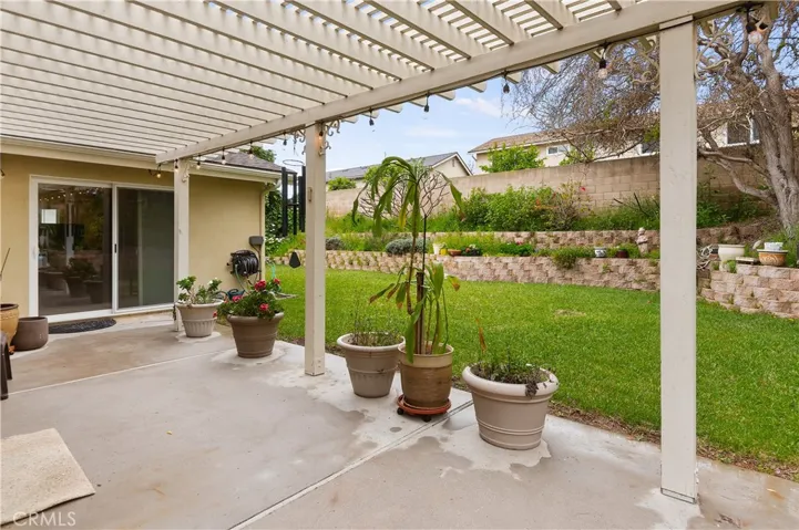 371 Dunsmuir Avenue, Ventura, California 93004
