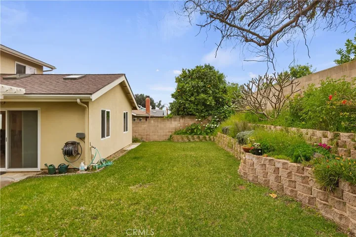 371 Dunsmuir Avenue, Ventura, California 93004