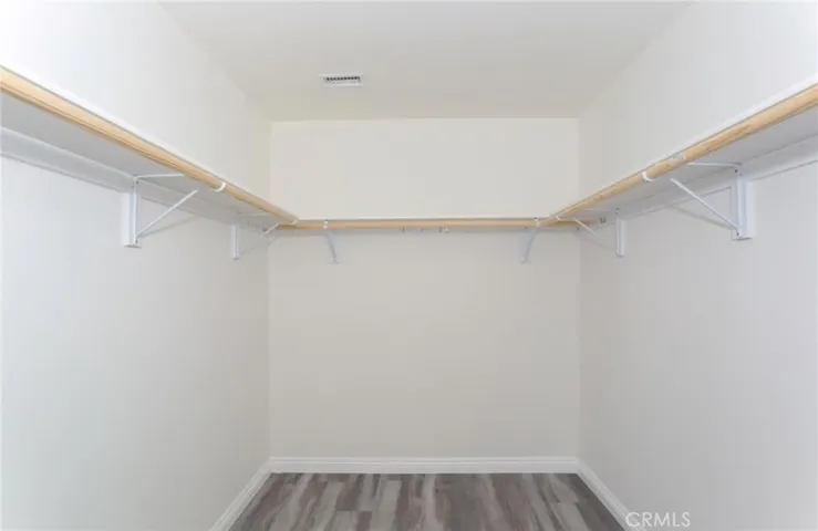 23037 Canzonet, Woodland Hills, California 91367