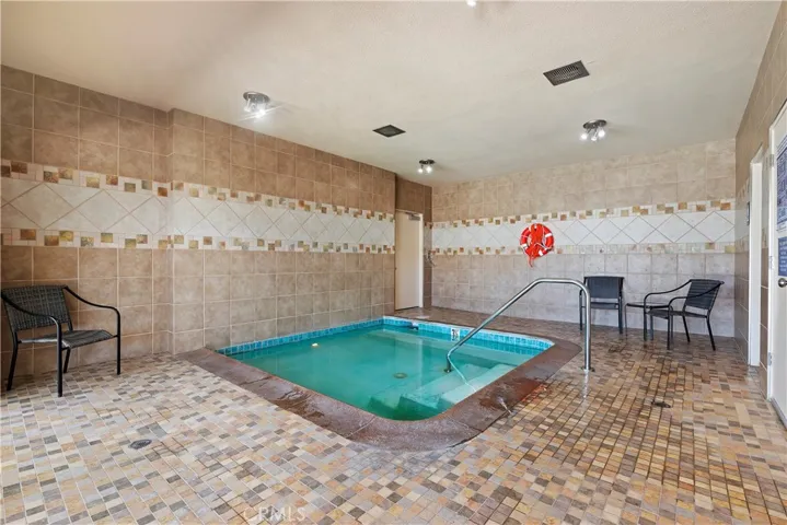 Community Enclosed Inground Spa