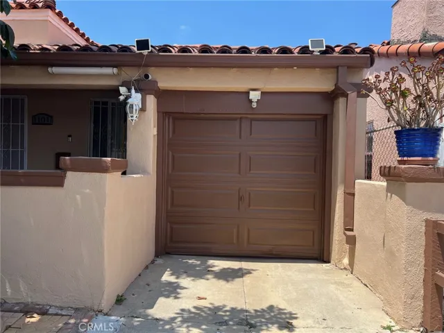 1101 W 81st Place, Los Angeles, California 90044