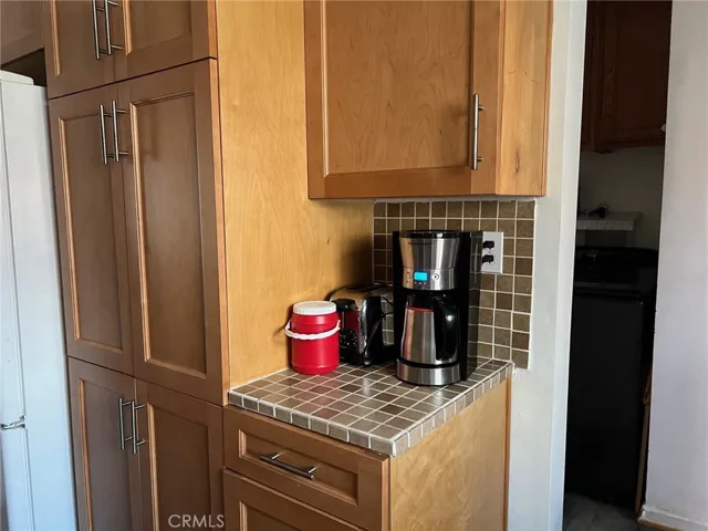 1101 W 81st Place, Los Angeles, California 90044