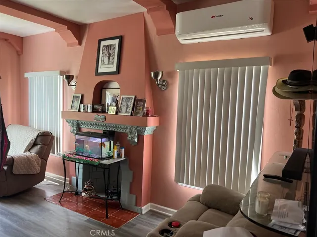 1101 W 81st Place, Los Angeles, California 90044