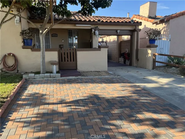 1101 W 81st Place, Los Angeles, California 90044