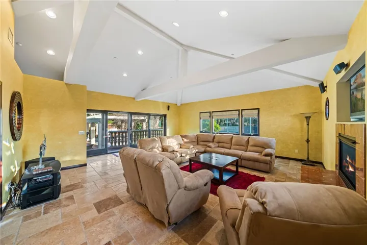 242 S Peralta Hills Drive, Anaheim Hills, California 92807
