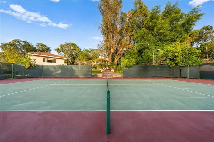 242 S Peralta Hills Drive, Anaheim Hills, California 92807