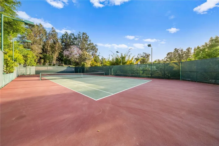 242 S Peralta Hills Drive, Anaheim Hills, California 92807