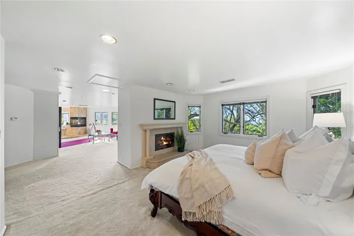 242 S Peralta Hills Drive, Anaheim Hills, California 92807