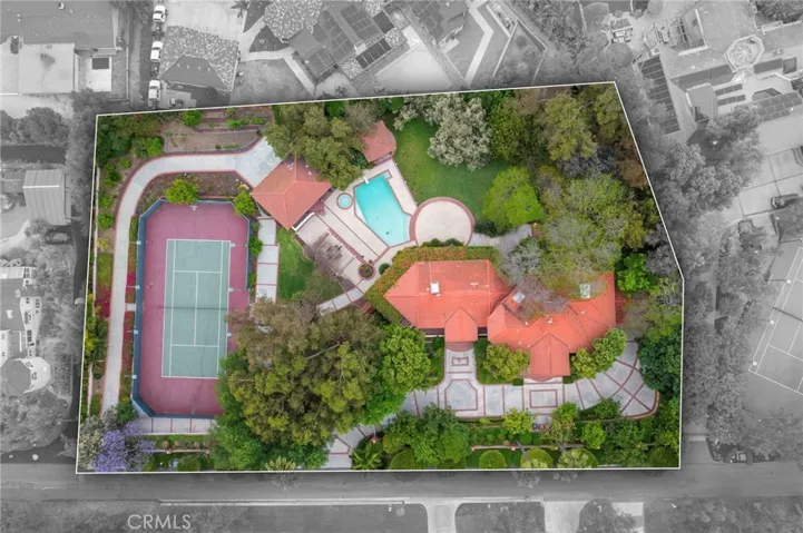 242 S Peralta Hills Drive, Anaheim Hills, California 92807