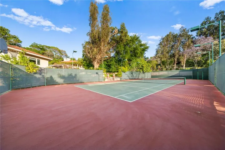 242 S Peralta Hills Drive, Anaheim Hills, California 92807