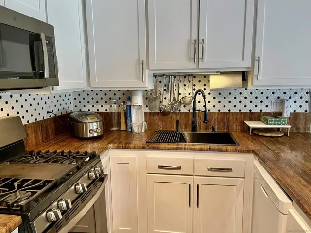 7000 Saranac Street 50, La Mesa, California 91942
