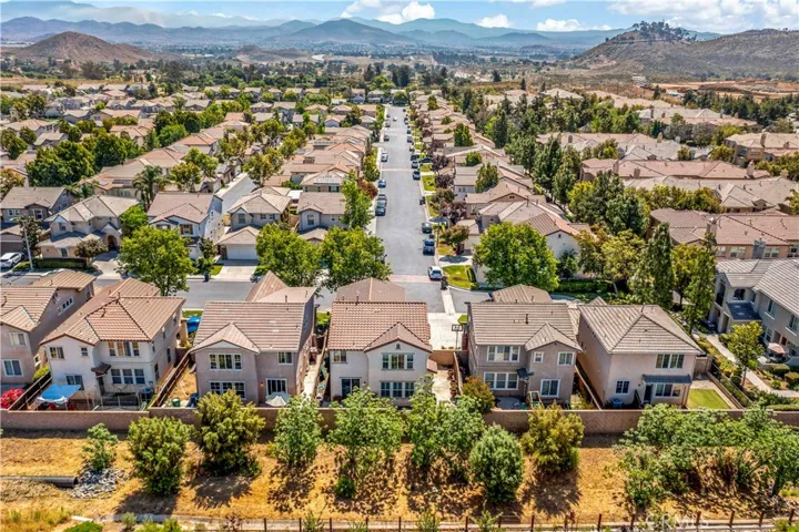 35899 Gatineau Street, Murrieta, California 92563