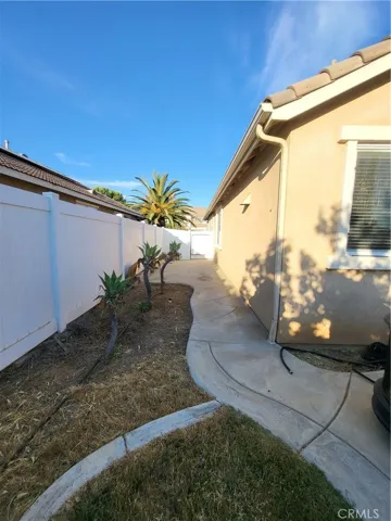 Side yard
