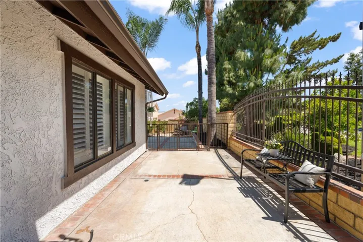 6309 Westview Drive, Riverside, California 92506