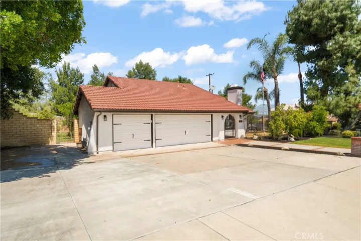 6309 Westview Drive, Riverside, California 92506