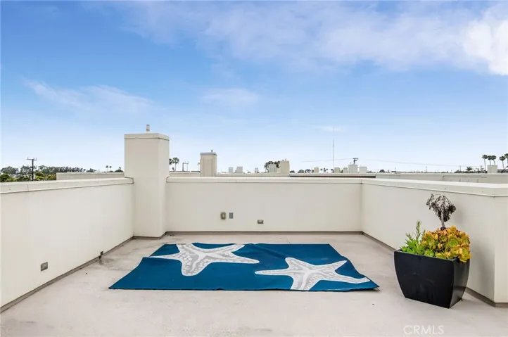 31 Ebb Tide Circle, Newport Beach, California 92663