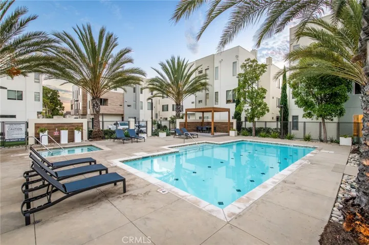 31 Ebb Tide Circle, Newport Beach, California 92663