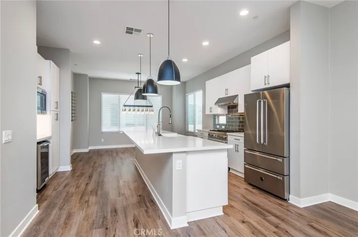 31 Ebb Tide Circle, Newport Beach, California 92663