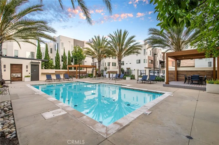 31 Ebb Tide Circle, Newport Beach, California 92663