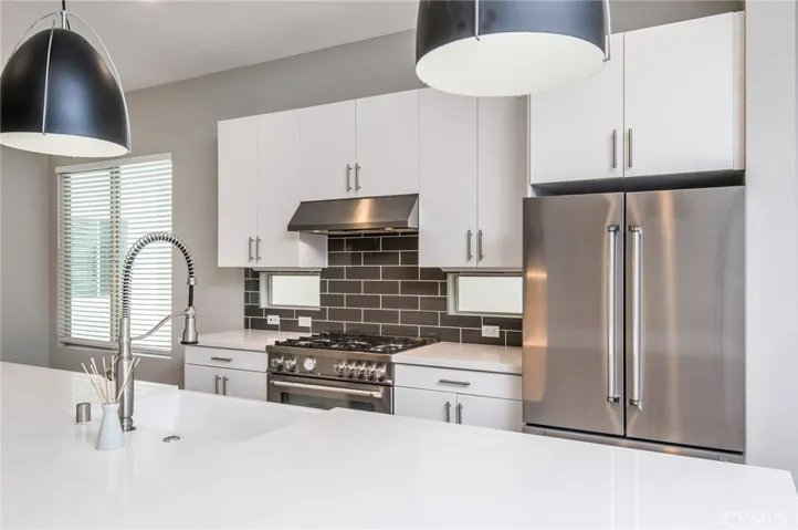 31 Ebb Tide Circle, Newport Beach, California 92663