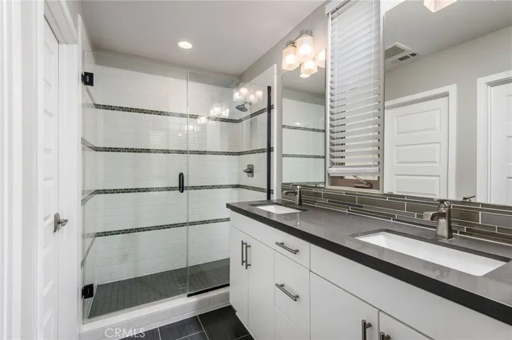 31 Ebb Tide Circle, Newport Beach, California 92663