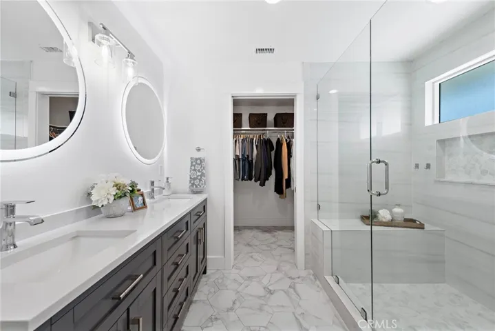 5341 Kenilworth Drive, Huntington Beach, California 92649