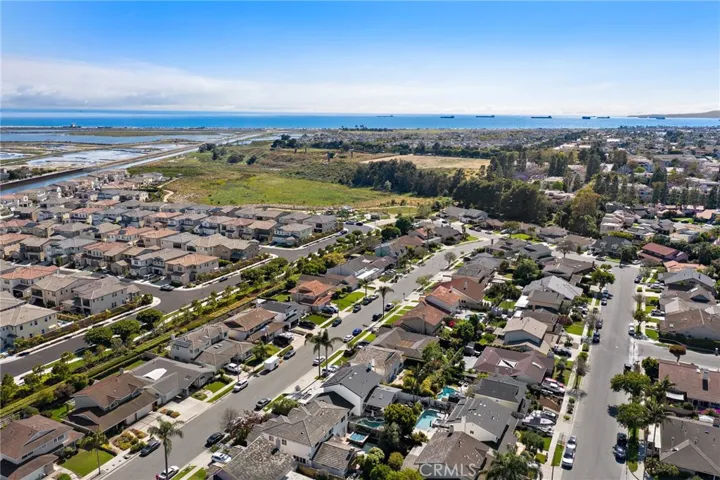 5341 Kenilworth Drive, Huntington Beach, California 92649