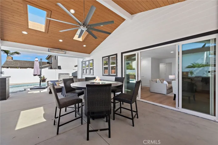 5341 Kenilworth Drive, Huntington Beach, California 92649