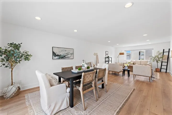 5341 Kenilworth Drive, Huntington Beach, California 92649