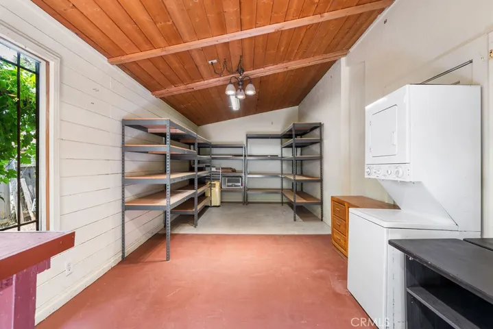 Unit D, Office/Warehouse