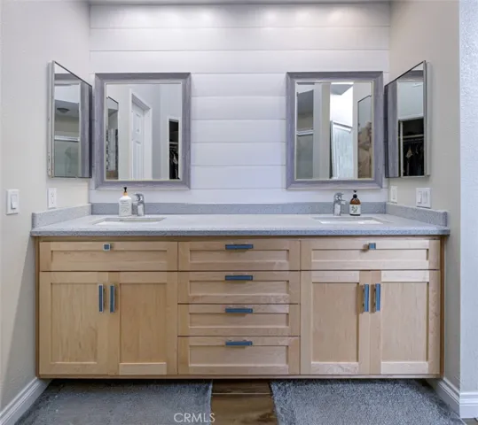 1042 S Sundance Drive, Anaheim Hills, California 92808