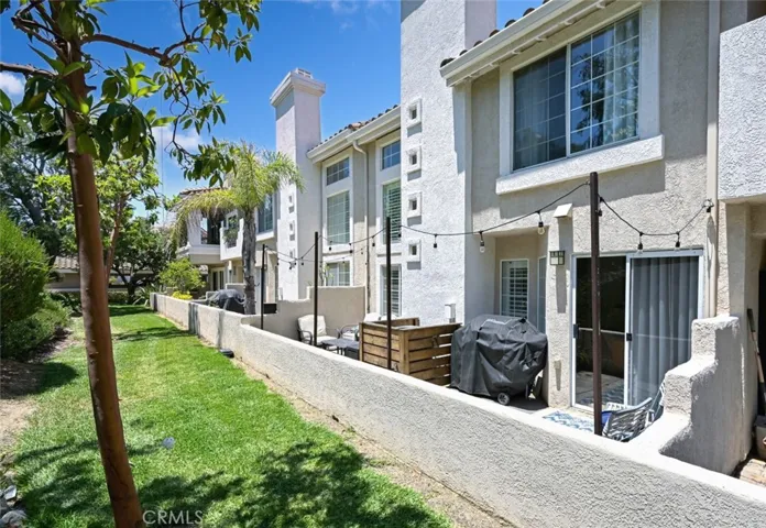 1042 S Sundance Drive, Anaheim Hills, California 92808