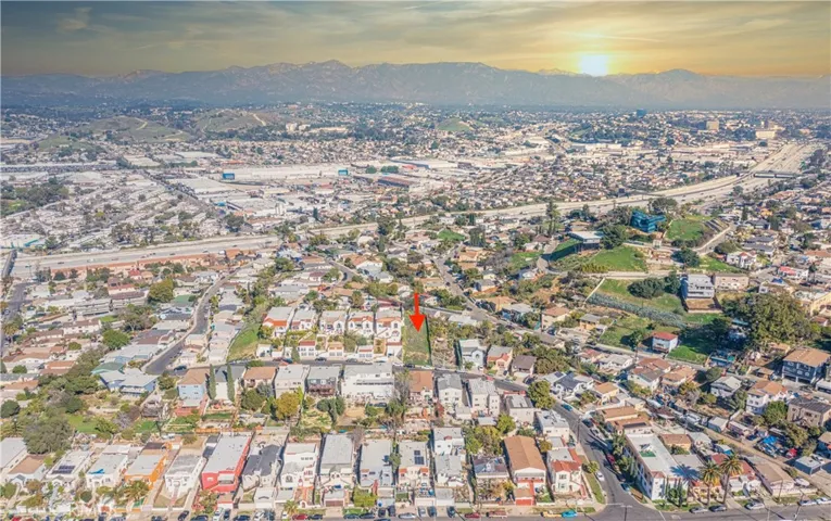 1142 N Stone Street, Los Angeles, California 90063