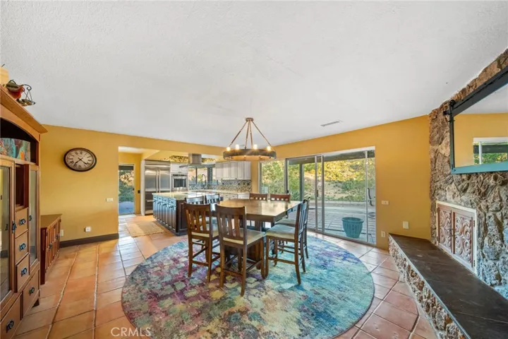 2447 Helen Road, Fallbrook, California 92028