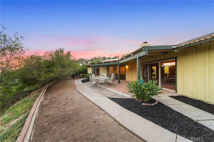 2447 Helen Road, Fallbrook, California 92028