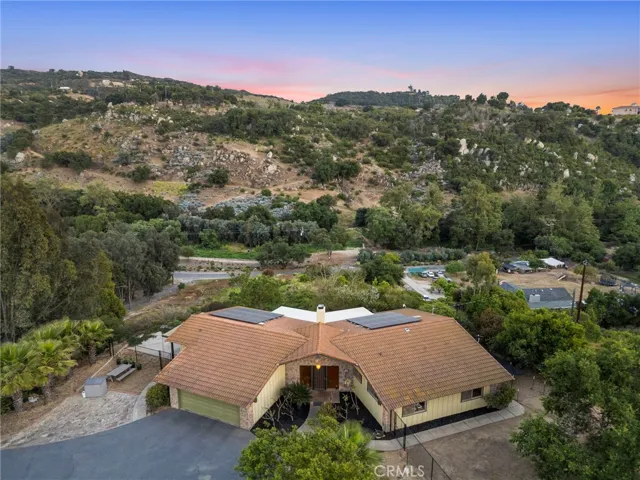 2447 Helen Road, Fallbrook, California 92028