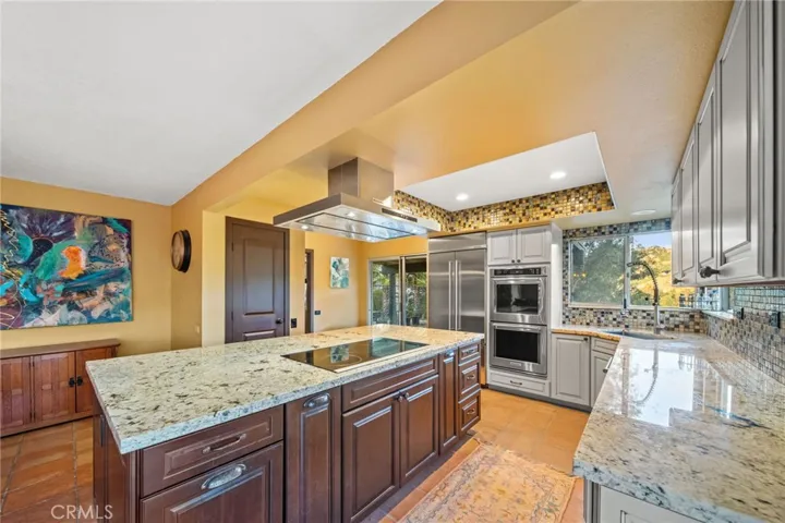 2447 Helen Road, Fallbrook, California 92028
