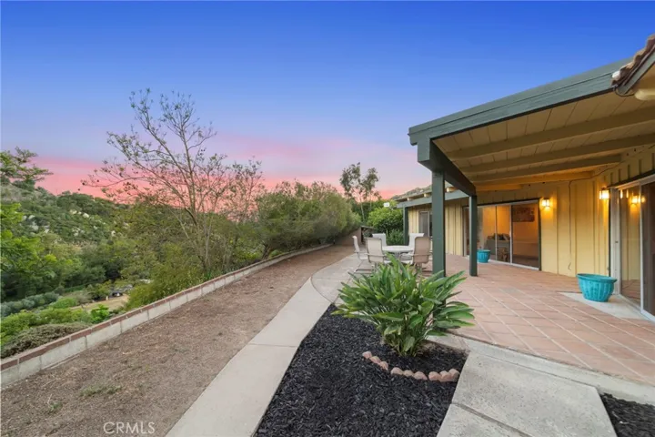 2447 Helen Road, Fallbrook, California 92028