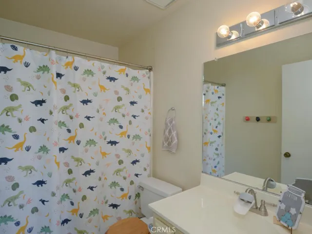 5523 Eveningside Lane, Jurupa Valley, California 92509