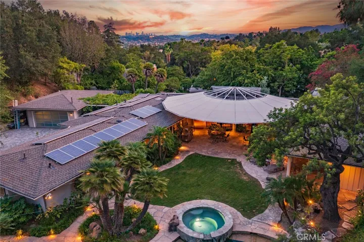 1670 Arboles Drive, Glendale, California 91207