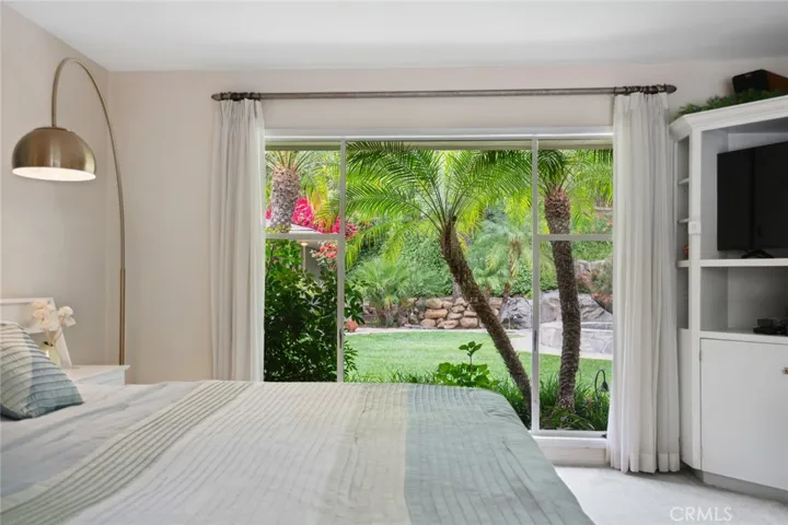 1670 Arboles Drive, Glendale, California 91207