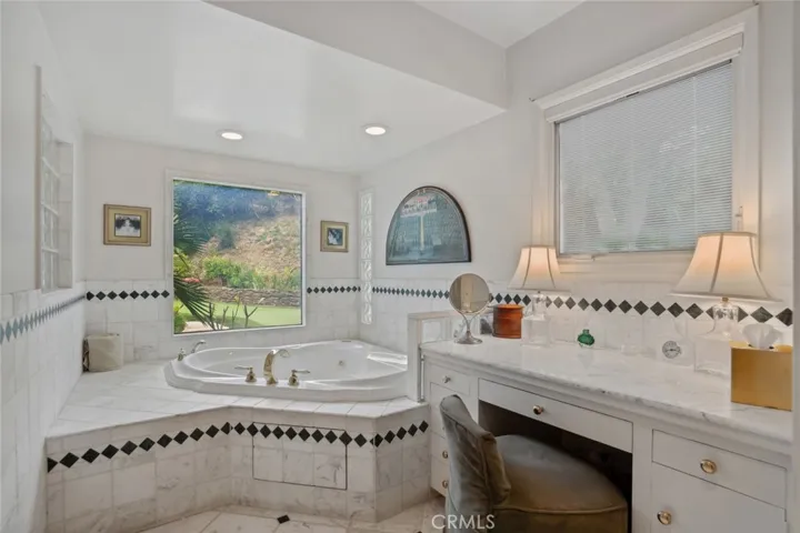 Spa Tub in primary bath