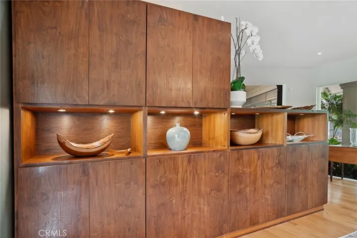 Dining room built-in cabinet