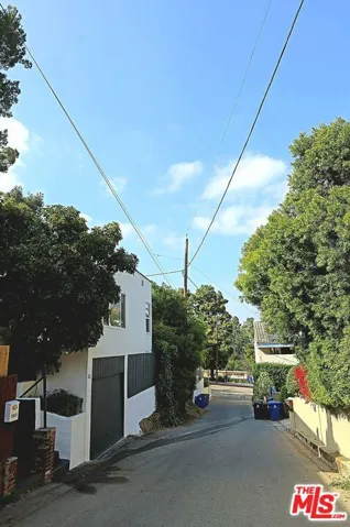 Treasure Trail Street View facing Northeast