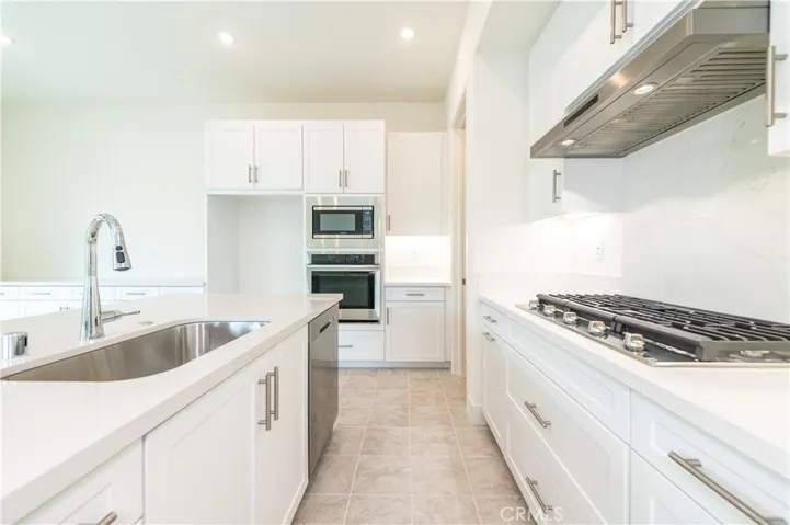 31983 Paseo Bridal, San Juan Capistrano, California 92675