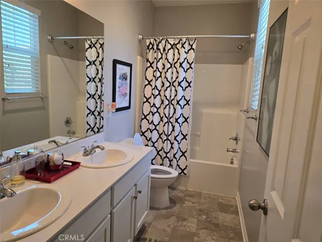 30628 Hollybrooke Lane, Murrieta, California 92563