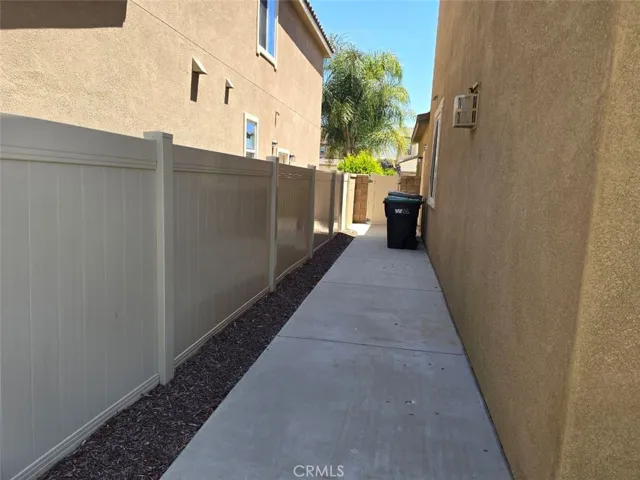 30628 Hollybrooke Lane, Murrieta, California 92563